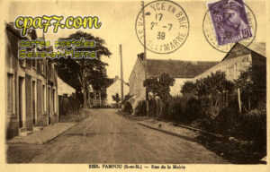 Pamfou (Seine-et-Marne) - Rue de la Mairie