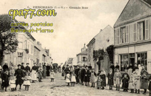 Penchard (Seine-et-Marne) - Grande Rue