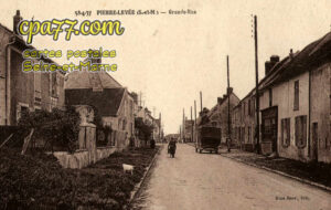 Pierre Levée (Seine-et-Marne) - Grande-Rue