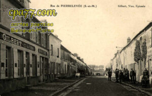 Pierre Levée (Seine-et-Marne) - Gilbert, Vins, Epicerie (en l&rsquo;état)