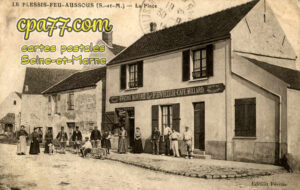 Le Plessis Feu Aussoux (Seine-et-Marne) - La Place