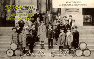 Provins (Seine-et-Marne) - Avant-Garde de l&rsquo;Amicale Provinoise