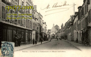 Provins (Seine-et-Marne) - La Rue de la Cordonnerie et l&rsquo;Eglise Saint-Ayoul