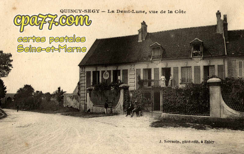 Quincy Voisins (Seine-et-Marne) - La Demi-Lune, vue de la Côte