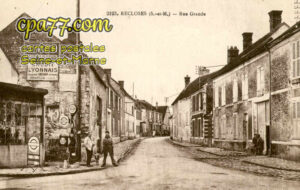 Recloses (Seine-et-Marne) - Rue Grande
