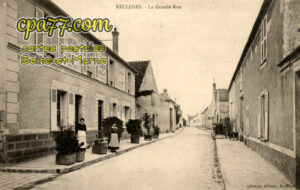 Recloses (Seine-et-Marne) - La Grande-Rue