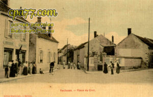 Recloses (Seine-et-Marne) - Place du Crot