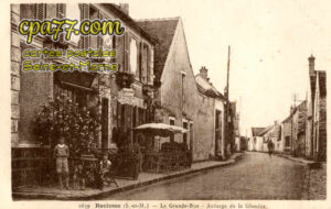 Recloses (Seine-et-Marne) - La Grande-Rue – Auberge de la Glandée