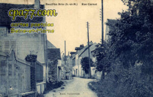 Reuil En Brie (Seine-et-Marne) - Rue Carnot