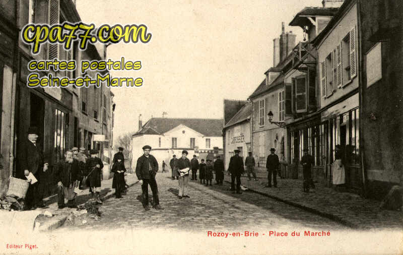Rozay En Brie (Seine-et-Marne) - Place du Marché