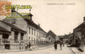 Sablonnières (Seine-et-Marne) - La Grande-Rue