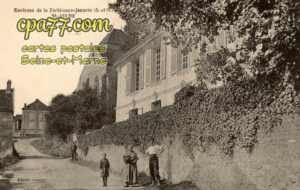 Ste Aulde (Seine-et-Marne) - Environs de la Ferté-Sous-Jouarre – Vue sur l&rsquo;Abside de l&rsquo;Eglise