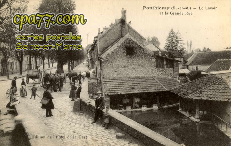 St Fargeau Ponthierry (Seine-et-Marne) - Le Lavoir et la Grande Rue
