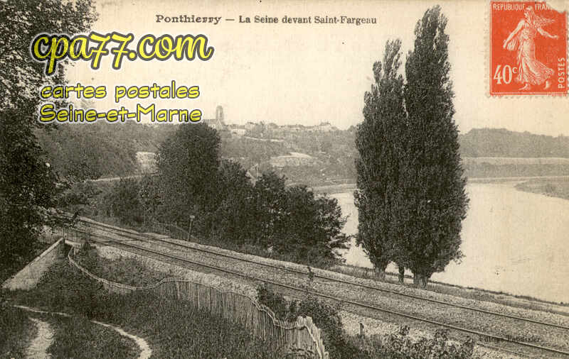 St Fargeau Ponthierry (Seine-et-Marne) - La Seine devant Saint-Fargeau