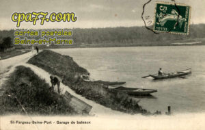 St Fargeau Ponthierry (Seine-et-Marne) - Garage de bateaux