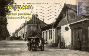 St Fargeau Ponthierry (Seine-et-Marne) - L&rsquo;Avenue