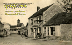 St Germain Sur École (Seine-et-Marne) - Le Bureau de Tabac et Rue de l&rsquo;Eglise