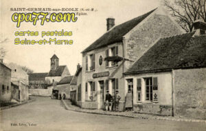St Germain Sur École (Seine-et-Marne) - Le Bureau de Tabac et Rue de l&rsquo;Eglise