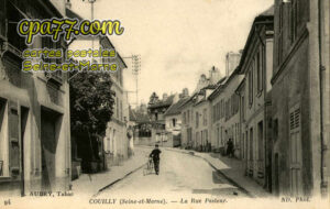St Germain Sur Morin (Seine-et-Marne) - La Rue Pasteur