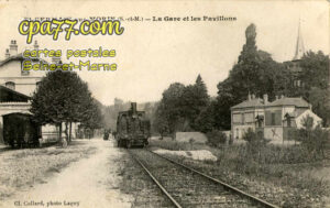 St Germain Sur Morin (Seine-et-Marne) - La Gare et les Pavillons