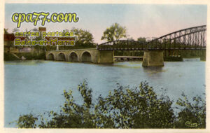St Mammès (Seine-et-Marne) - Le Pont et la Quai de Seine