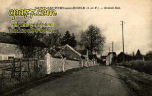 St Sauveur Sur École (Seine-et-Marne) - Grande-Rue