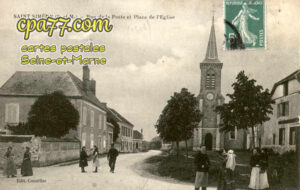 St Siméon (Seine-et-Marne) - Rue de la Poste et Place de l&rsquo;Eglise