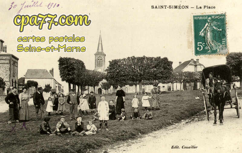St Siméon (Seine-et-Marne) - La Place