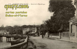 Samois Sur Seine (Seine-et-Marne) - Quai de la République