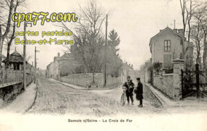 Samois Sur Seine (Seine-et-Marne) - La Croix de Fer