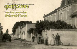 Samoreau (Seine-et-Marne) - Route de Montmélian