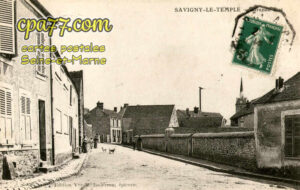 Savigny Le Temple (Seine-et-Marne) - Grande Rue
