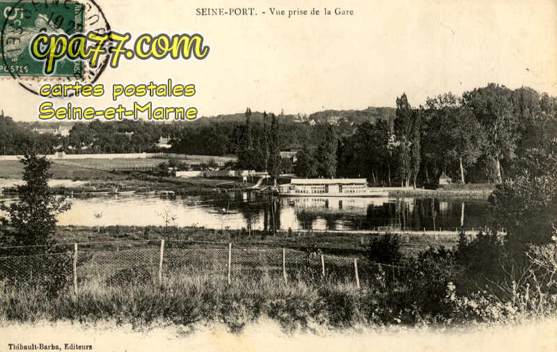 Seine Port (Seine-et-Marne) - Vue prise de la Gare