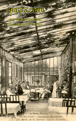 Seine Port (Seine-et-Marne) - La Réserve – Téléphone – Restaurant Marius – Une partie de la Terrasse sous le Véranda