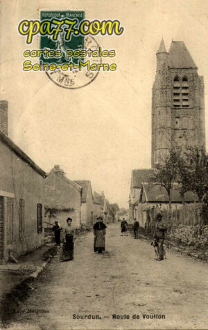 Sourdun (Seine-et-Marne) - Route de Voulton