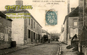 Thénisy (Seine-et-Marne) - La Grande-Rue (côté du Haut)