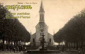 Torcy (Seine-et-Marne) - Place de l&rsquo;Eglise
