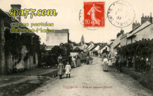 Touquin (Seine-et-Marne) - Rue de Lureau (Haut)