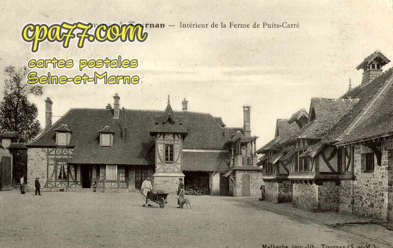 Tournan En Brie (Seine-et-Marne) - Intérieur de la Ferme de Puits-Carré