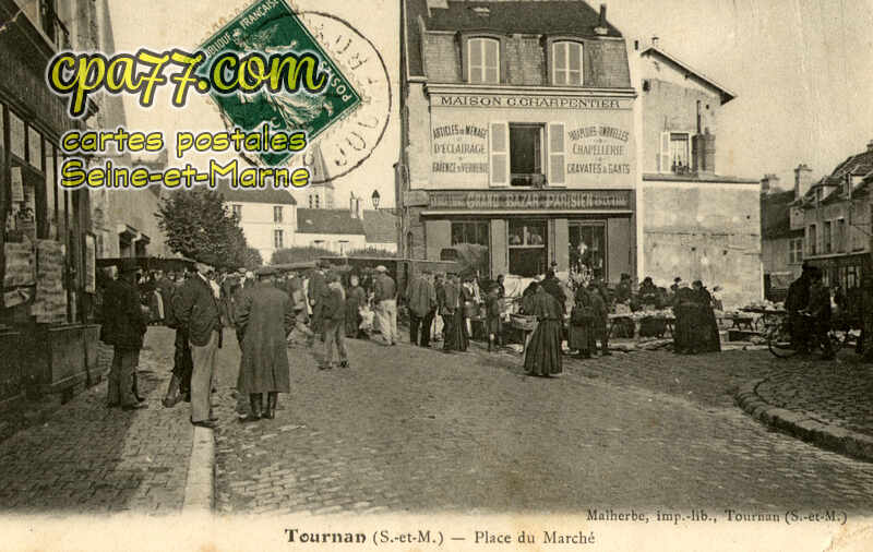 Tournan En Brie (Seine-et-Marne) - Place du Marché (en l&rsquo;état)