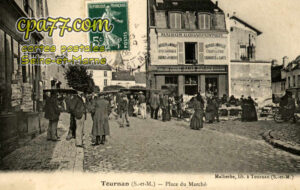 Tournan En Brie (Seine-et-Marne) - Place du Marché
