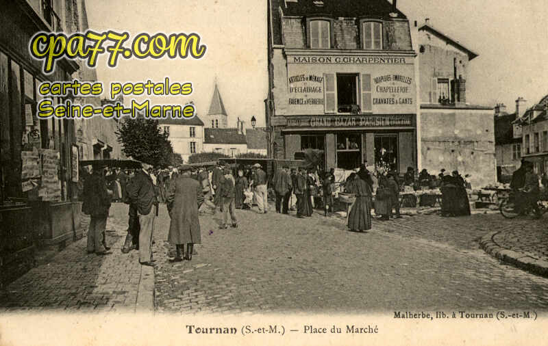 Tournan En Brie (Seine-et-Marne) - Place du Marché