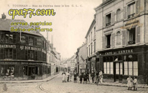 Tournan En Brie (Seine-et-Marne) - Rue de Provins dans le bas