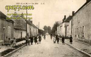 Ury (Seine-et-Marne) - Les Ailes