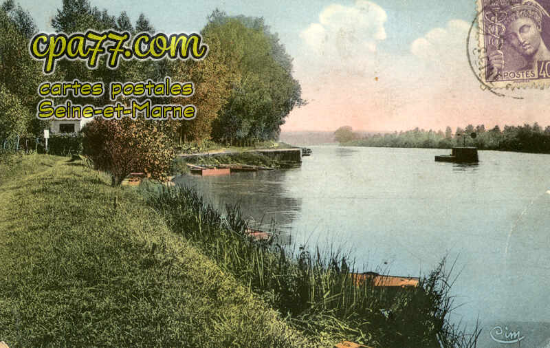 Vaires Sur Marne (Seine-et-Marne) - Piles de l&rsquo;ancienne passerelle sur la Marne