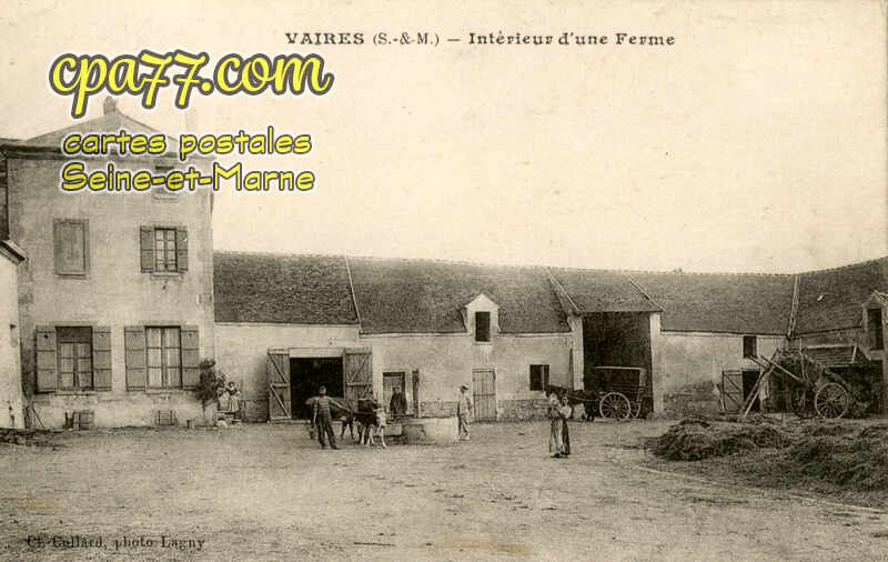 Vaires Sur Marne (Seine-et-Marne) - Intérieur d&rsquo;une Ferme