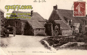 Vaux Le Pénil (Seine-et-Marne) - Rue du Four