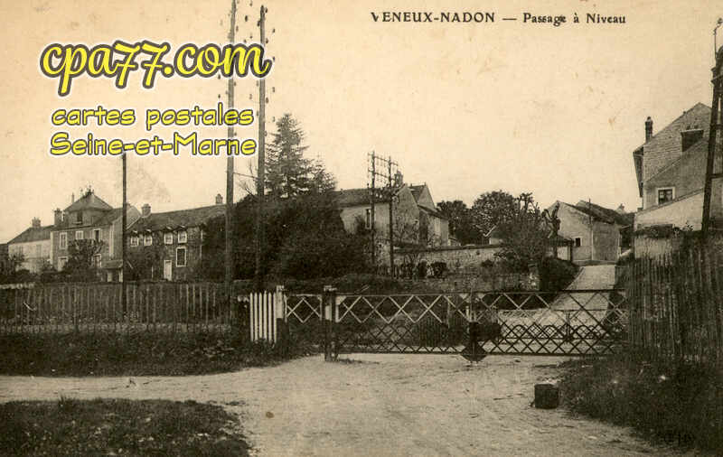 Véneux Les Sablons (Seine-et-Marne) - Passage à Niveau