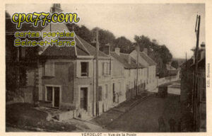 Verdelot (Seine-et-Marne) - Vue de la Poste