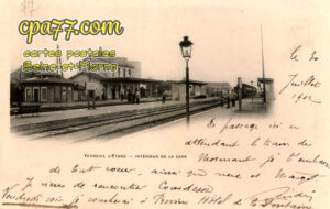 Verneuil L'étang (Seine-et-Marne) - Intérieur de la Gare